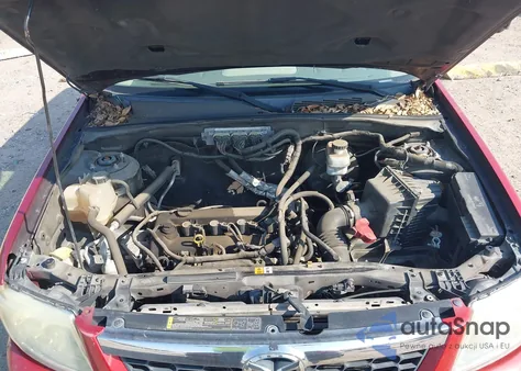 2010 Mazda Tribute I from USA, damaged, VIN 4F2CY0C75AKM03573